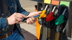 Как восстановить бонусную карту Газпромнефть в Корпорация Центр